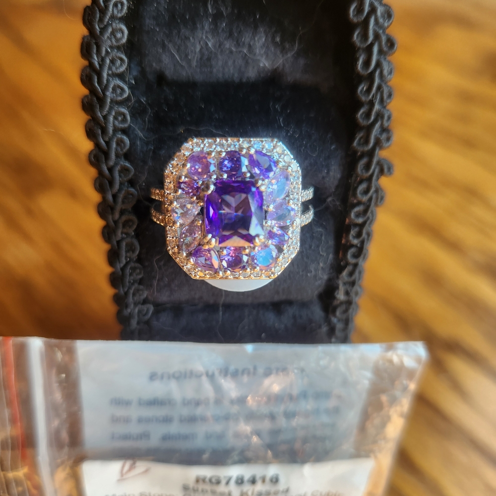 Dazzling Amethyst Silver Ring